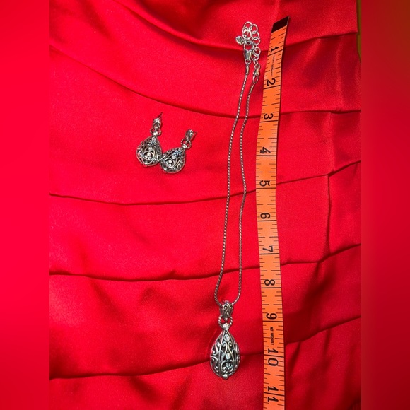 Vintage Brighton set of matching necklace and earrings - Picture 5 of 14